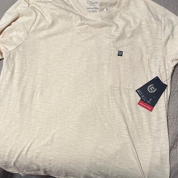 Chaps Men's Short Sleeve Cream Tee - Picture 1 of 4